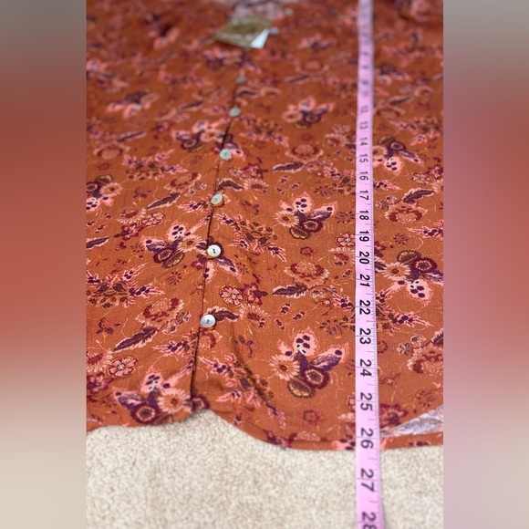 Mason & Belle Rust Floral Button Front Blouse | Size M | NWT - Picture 9 of 10